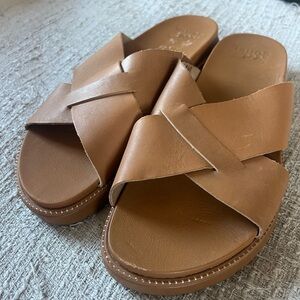 Sorel Roaming Criss Cross Slide Sz 9